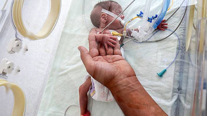 Hayati önem taşıyor: Doğum sonrası K vitamini uygulaması neden önemli? 13